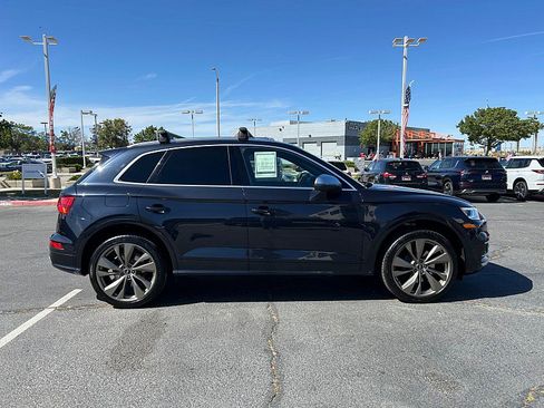 Used 2019 Audi SQ5 Prestige AWD/4WD image 8
