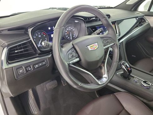 Certified 2024 Cadillac XT6 Premium Luxury w/ Technology Package FWD image 19