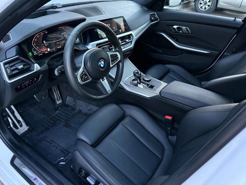 Used 2019 BMW 330i Sedan w/ M Sport Package image 22