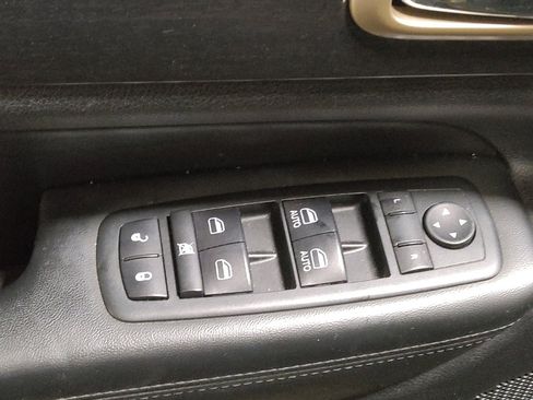 Used 2014 Jeep Grand Cherokee Laredo w/ Security & Convenience Group AWD/4WD image 27