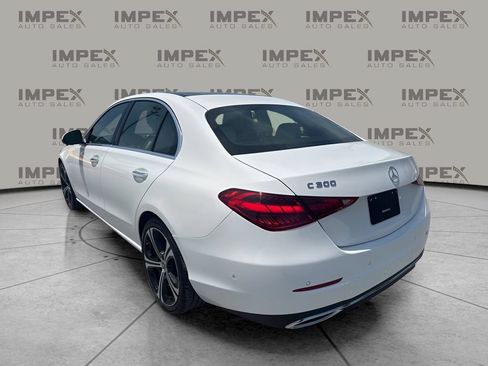 Used 2025 Mercedes-Benz C 300 Sedan image 3