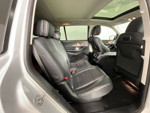 Used 2020 Mercedes-Benz GLS 450 4MATIC image 24