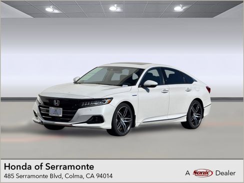 Certified 2021 Honda Accord Touring image 1