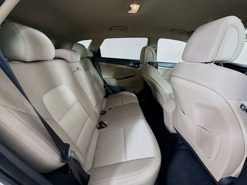 Used 2017 Hyundai Tucson SE image 24