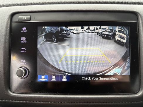 Used 2019 Honda HR-V EX image 28