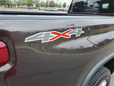 Used 2021 Chevrolet Silverado 2500 LTZ w/ LTZ Premium Package image 6