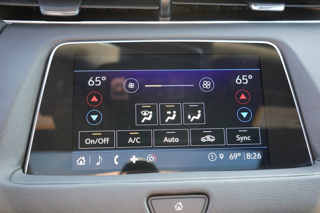 Certified 2023 Cadillac XT4 Premium Luxury w/ LPO, ONYX Package AWD/4WD image 28