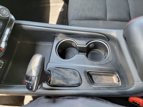 Used 2024 Dodge Durango GT image 27