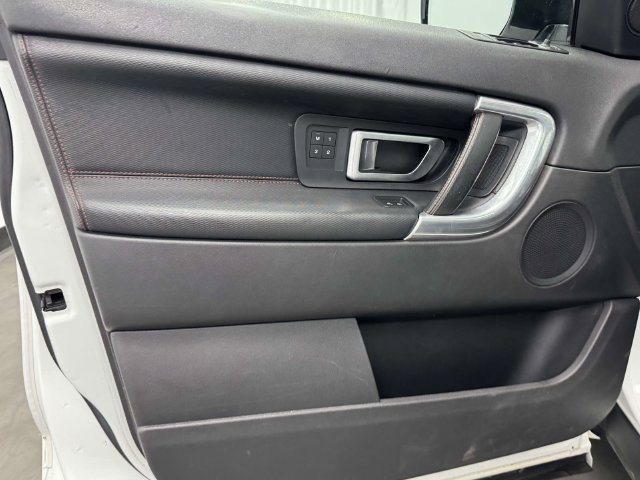 Used 2019 Land Rover Discovery Sport HSE Dynamic AWD/4WD image 35