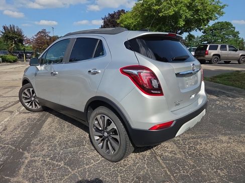 Used 2017 Buick Encore Essence FWD image 12