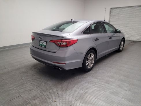 Used 2016 Hyundai Sonata SE FWD image 9