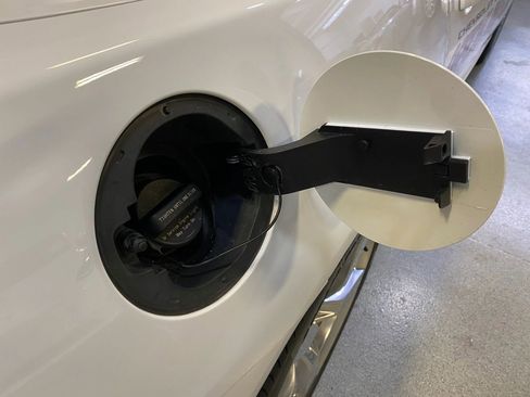 Used 2011 Chevrolet Camaro SS w/ RS Package image 28