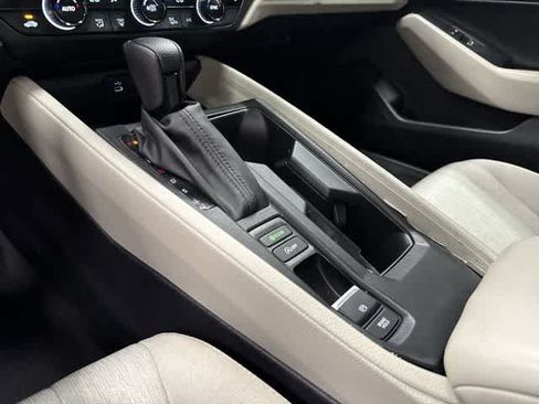 Used 2024 Honda Accord EX image 23