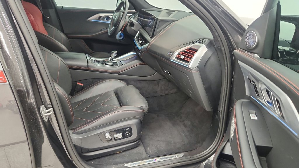Used 2024 BMW XM Label Red AWD/4WD image 28
