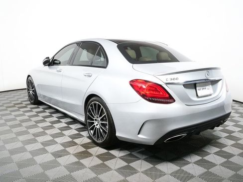 Used 2019 Mercedes-Benz C 300 Sedan image 3