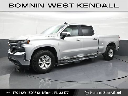 Used 2022 Chevrolet Silverado 1500 LT RWD image 1