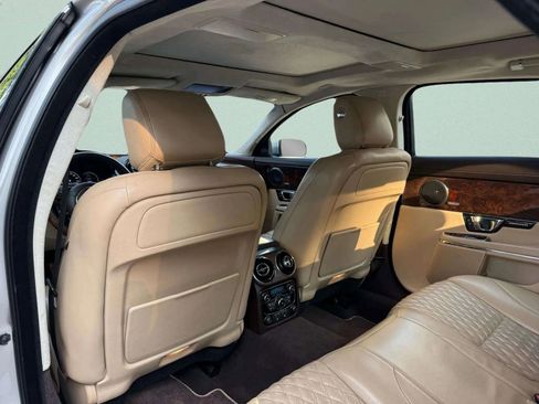 Used 2016 Jaguar XJ L Portfolio image 17