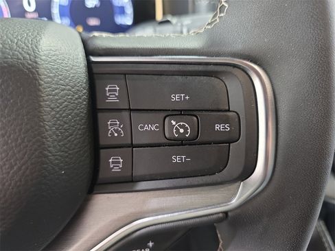 Used 2024 Jeep Wagoneer Series II image 20