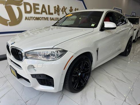 Used 2019 BMW X6 M w/ Executive Package AWD/4WD image 4