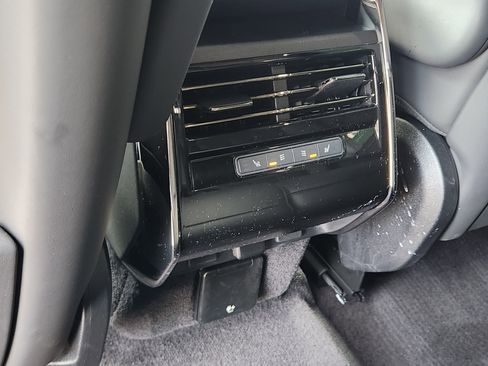 Certified 2025 Land Rover Range Rover Sport Dynamic SE image 31