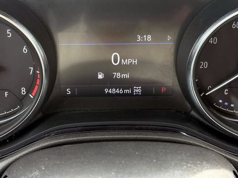 Used 2020 Buick Encore GX Preferred AWD/4WD image 22