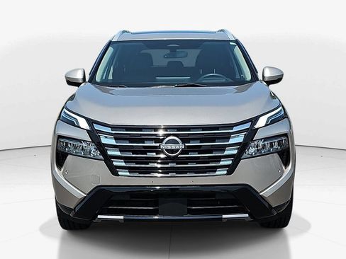 Used 2024 Nissan Rogue Platinum w/ Platinum Premium Package FWD image 12
