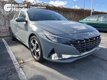 Used 2021 Hyundai Elantra SEL w/ Convenience + Premium Package