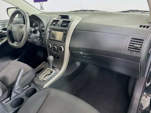 Used 2013 Toyota Corolla S FWD image 31