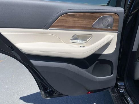 Certified 2025 Mercedes-Benz GLE 350 4MATIC image 11