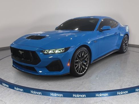 Used 2024 Ford Mustang GT Premium RWD image 1