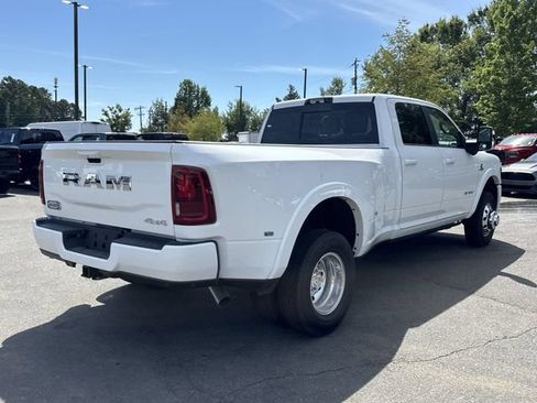 New 2026 RAM 3500 Limited AWD/4WD image 13
