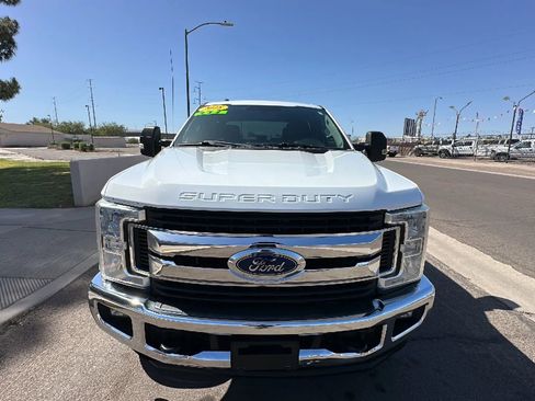 Used 2018 Ford F250 XLT w/ XLT Value Package AWD/4WD image 9