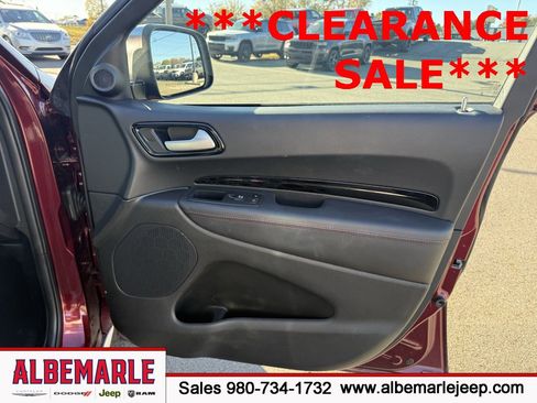 Used 2024 Dodge Durango Citadel image 32