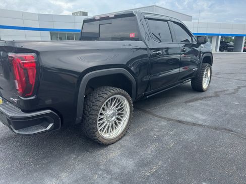 Used 2021 GMC Sierra 1500 AT4 w/ AT4 Preferred Package AWD/4WD image 4