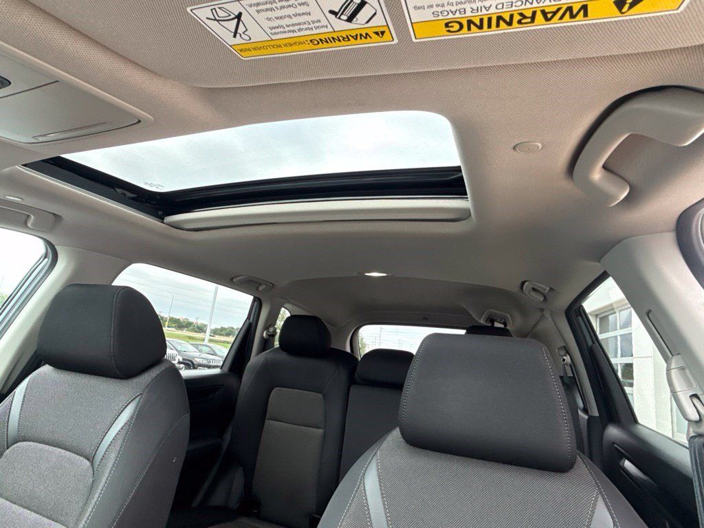 Used 2024 Honda CR-V EX image 11