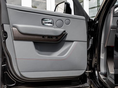 Certified 2023 Rolls-Royce Cullinan image 24