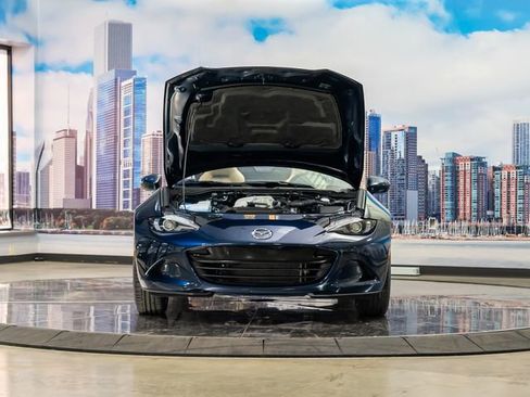 Used 2025 MAZDA MX-5 Miata Grand Touring w/ Weather Package image 6