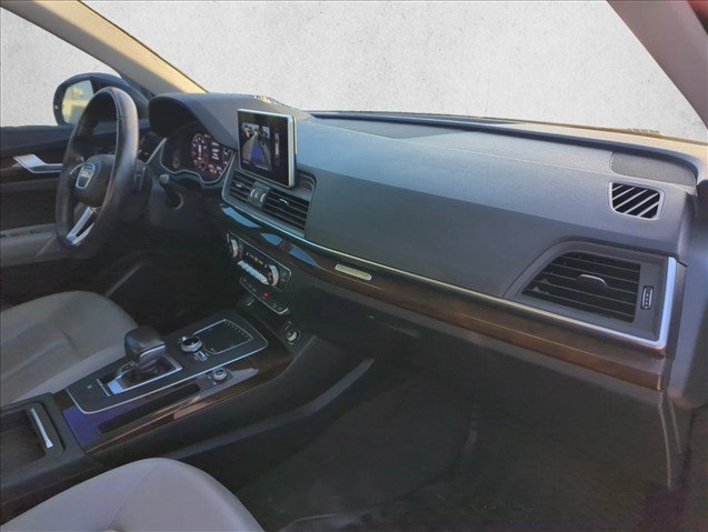 Used 2018 Audi Q5 2.0T Premium Plus w/ Premium Plus Package AWD/4WD image 24