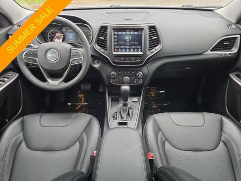 Certified 2022 Jeep Cherokee Latitude Lux FWD image 9