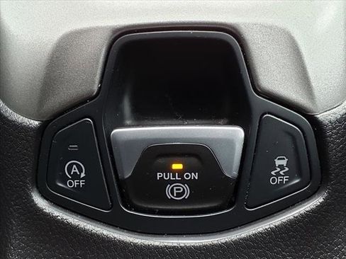 Certified 2019 Jeep Compass Latitude image 15