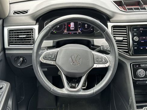 Used 2022 Volkswagen Atlas SEL Premium AWD/4WD image 14