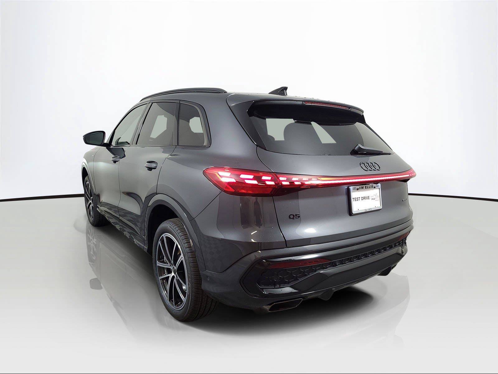 New 2026 Audi Q5 Premium Plus AWD/4WD image 4