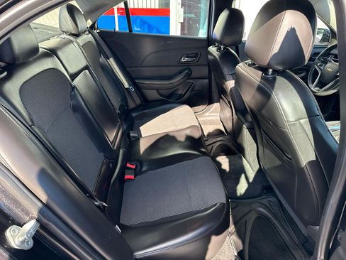 Used 2014 Chevrolet Malibu LT FWD image 21