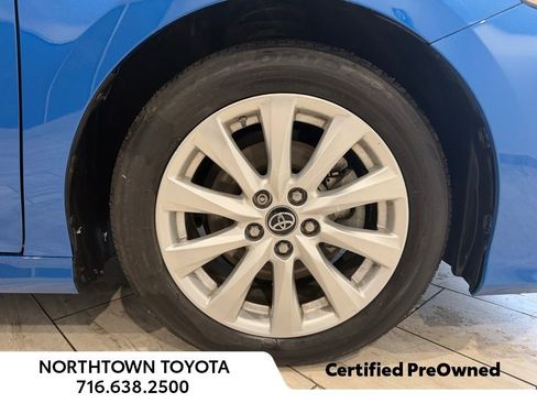 Used 2019 Toyota Camry LE w/ Convenience Package FWD image 10