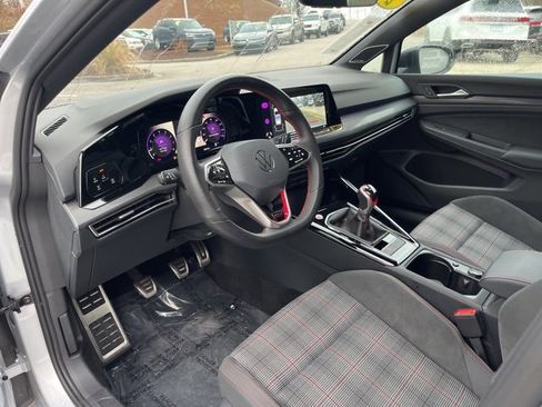 Used 2024 Volkswagen GTI SE image 6