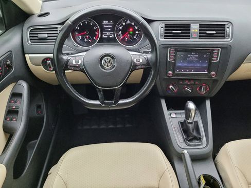 Used 2017 Volkswagen Jetta SE FWD image 22