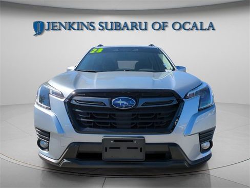 Used 2023 Subaru Forester Limited image 3