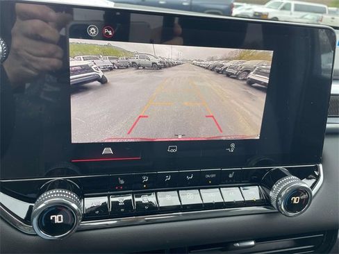 New 2026 GMC Canyon Elevation w/ Convenience Package image 13