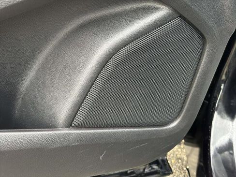 Used 2022 Ford Edge SEL w/ Sport Appearance Package image 14