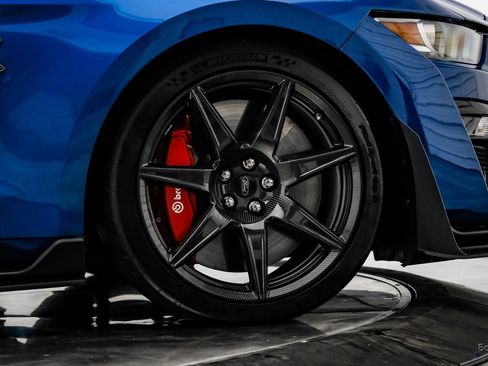 Used 2021 Ford Mustang Shelby GT500 w/ Carbon Fiber Track Pack image 86
